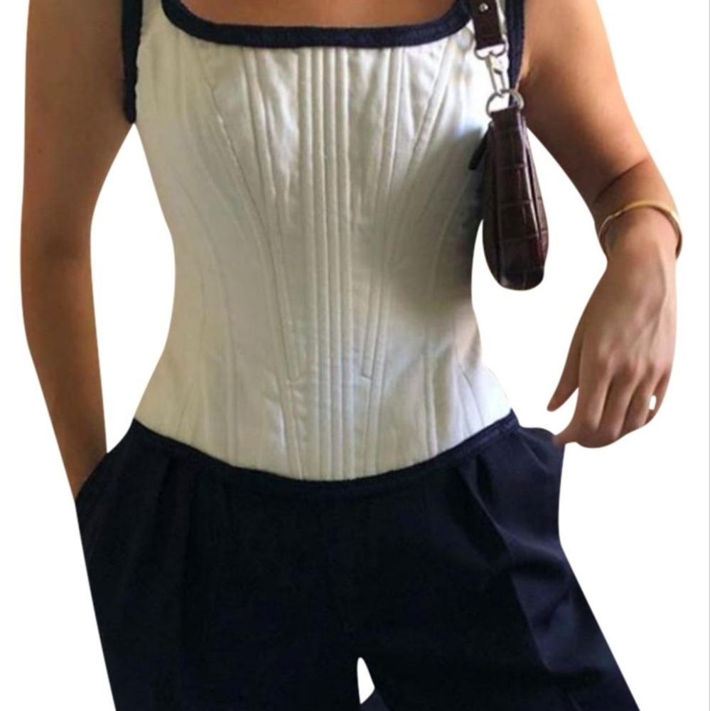 🔥SOLD🔥CHANEL | White Iconic Vntg Runway Spring 1993 White/ Black Corset Cami T - Picture 2 of 16